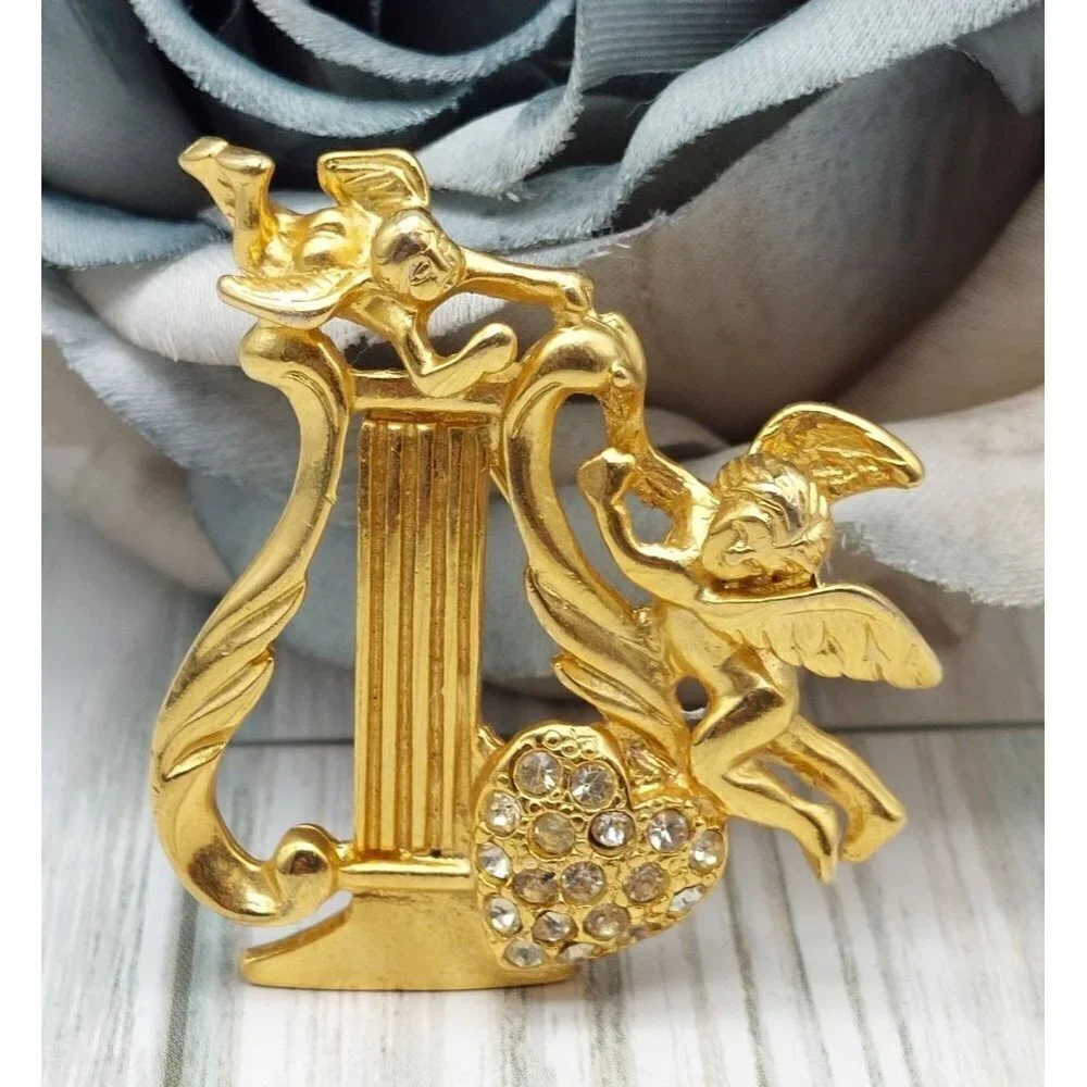 Vintage Gold Tone Harp Brooch Pin Cupid Angels Rhinestone Heart 1.75